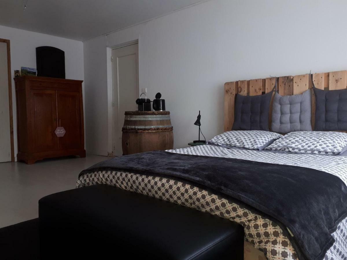 Chambre Au Tonneau Флёри Экстерьер фото
